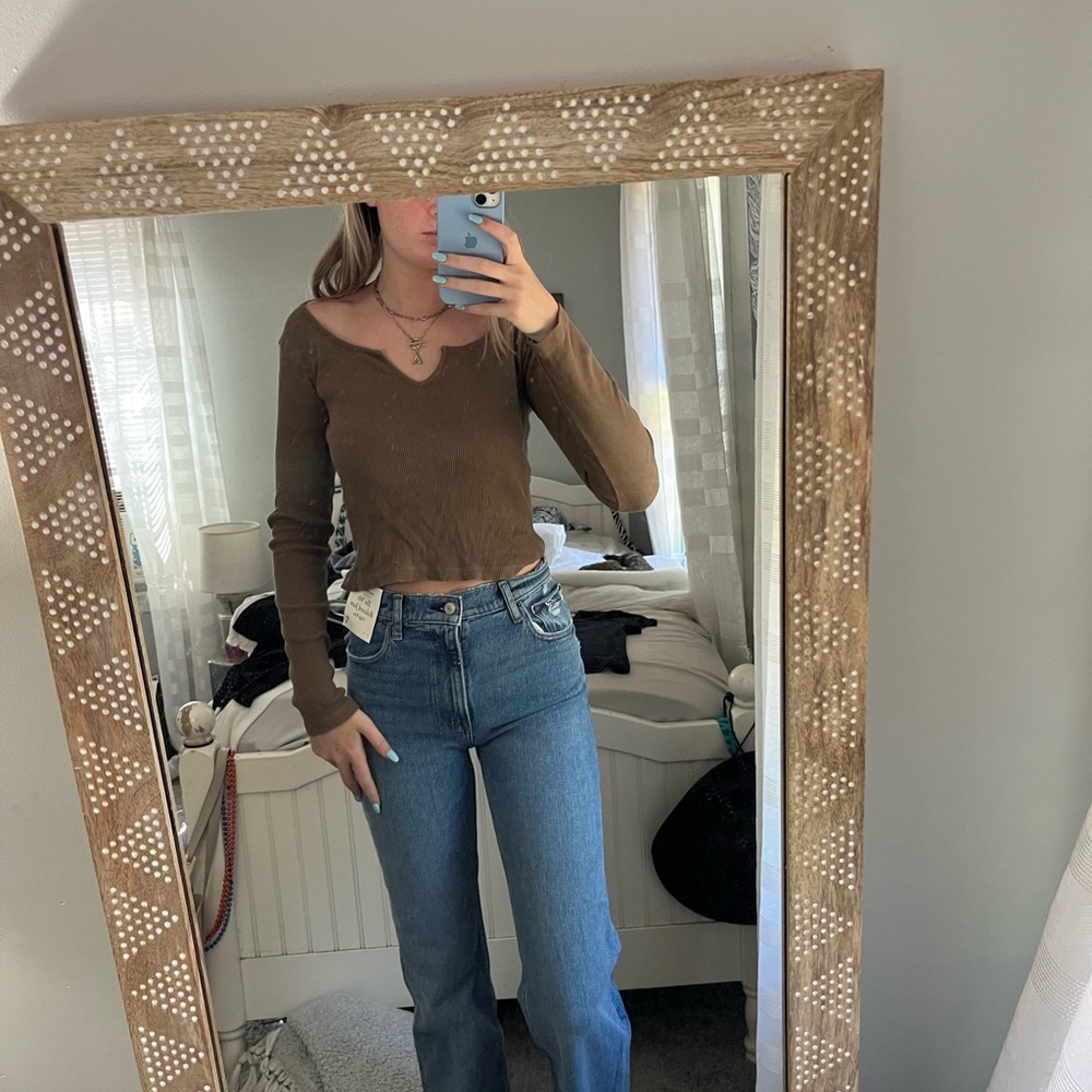 brandy melville long sleeve